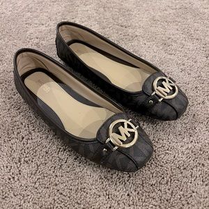 Michael Kors Flats Size 8.5